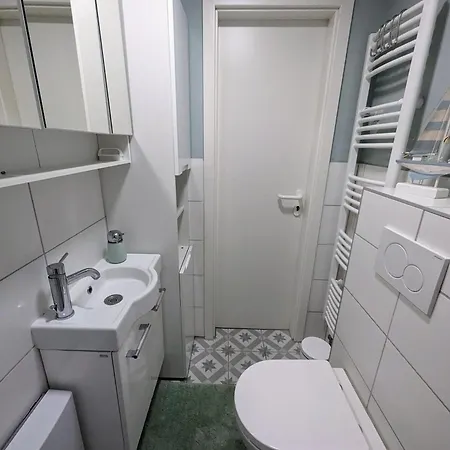 Moderne 2 Im Maritimen Stil 37m2 Apartman *